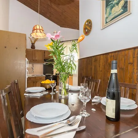 Marija Apartment Pisak