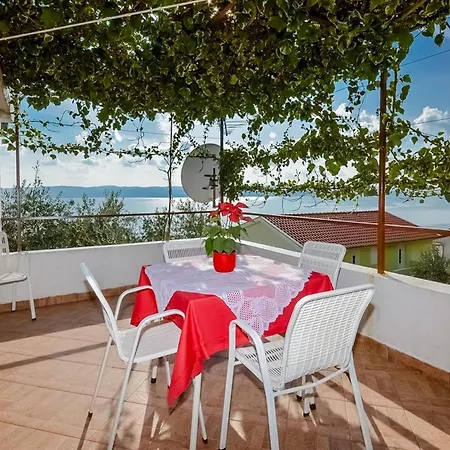 Marija Apartment Pisak
